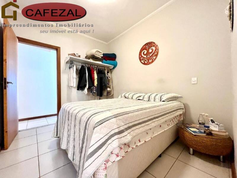 Casa, 3 quartos, 303 m² - Foto 24