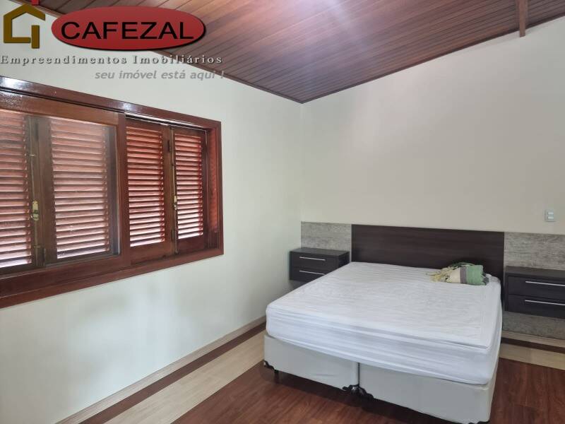 Casa, 4 quartos, 430 m² - Foto 44