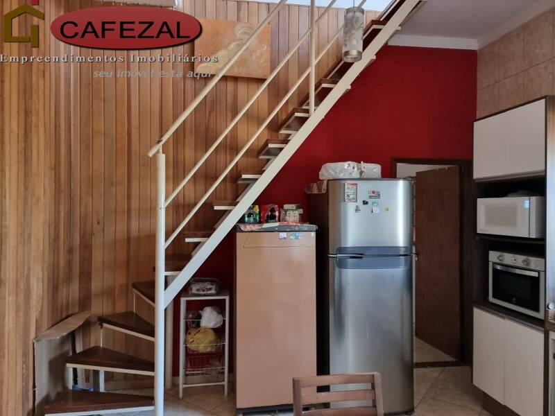 Casa, 3 quartos, 250 m² - Foto 8