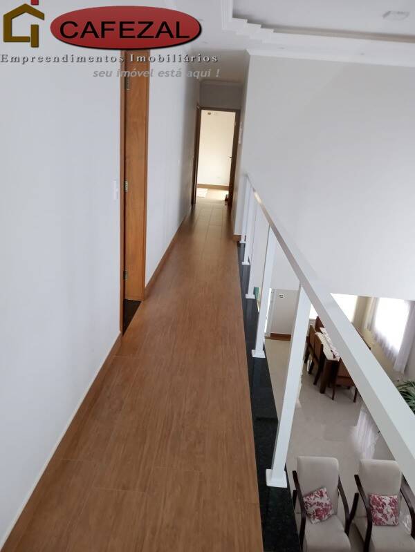 Casa, 4 quartos, 230 m² - Foto 14