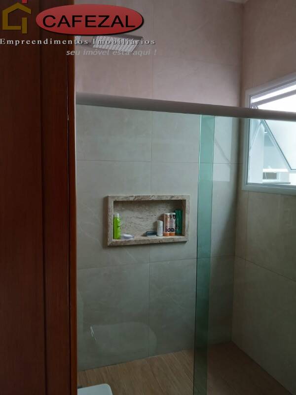 Casa, 4 quartos, 230 m² - Foto 24