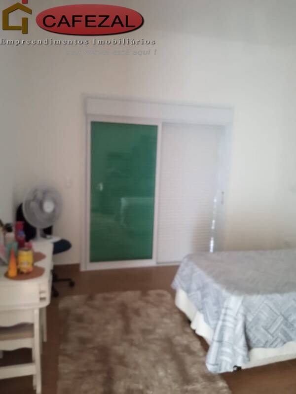 Casa, 4 quartos, 230 m² - Foto 25