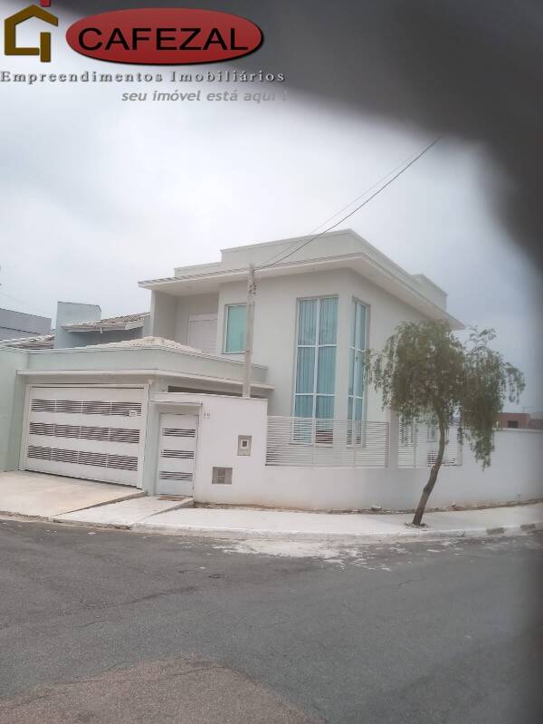 Casa, 4 quartos, 230 m² - Foto 2