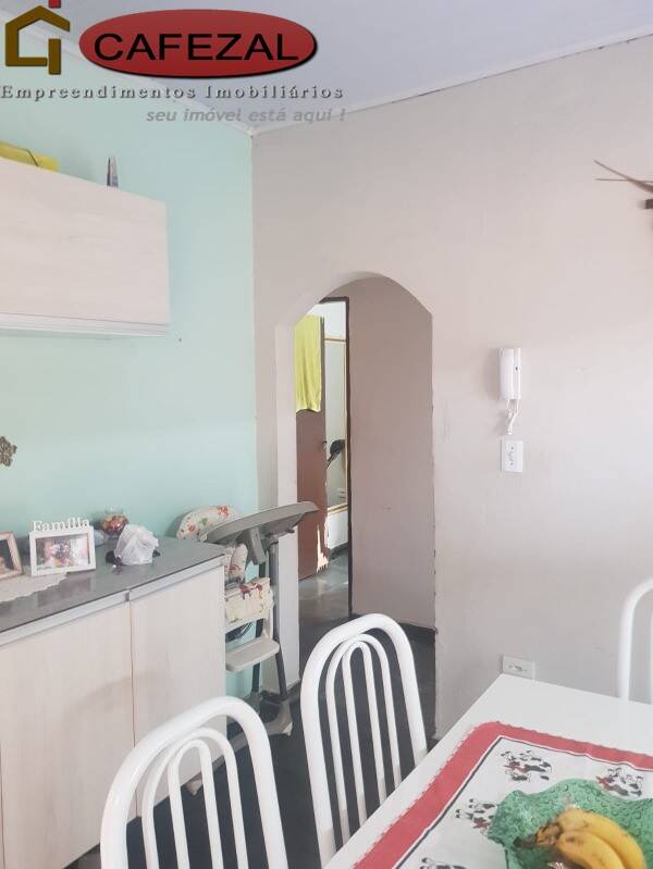 Casa, 3 quartos, 340 m² - Foto 28