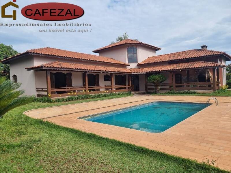 Casa, 4 quartos, 341 m² - Foto 1