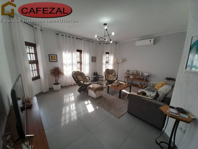 Casa, 3 quartos, 208 m² - Foto 10