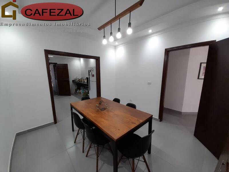 Casa, 3 quartos, 208 m² - Foto 11