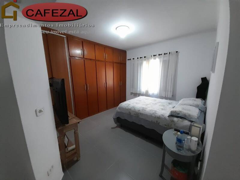 Casa, 3 quartos, 208 m² - Foto 21