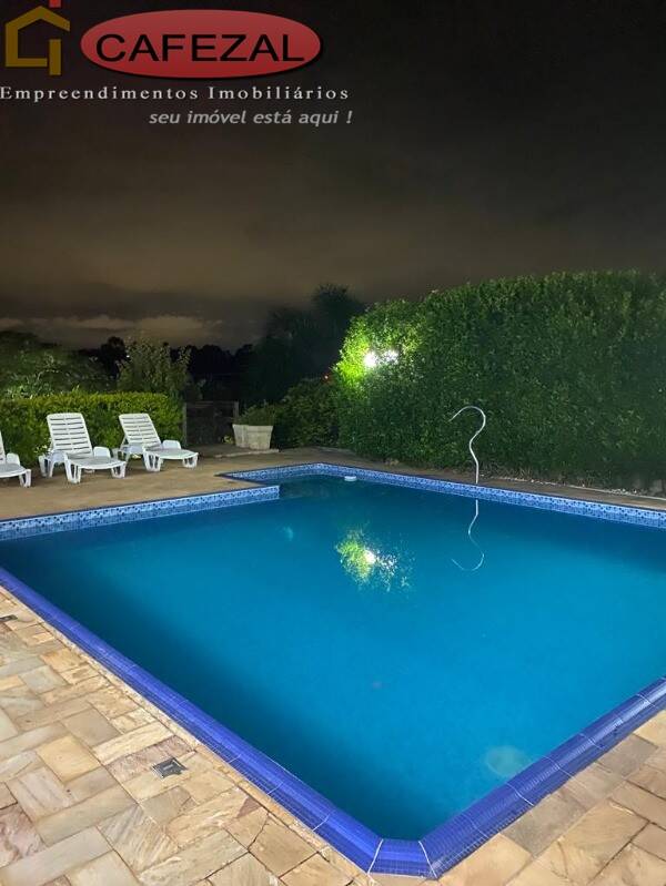 Casa, 3 quartos, 320 m² - Foto 2