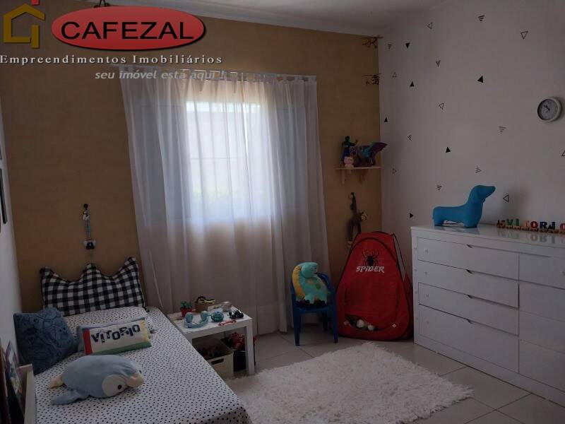 Casa, 3 quartos, 186 m² - Foto 13