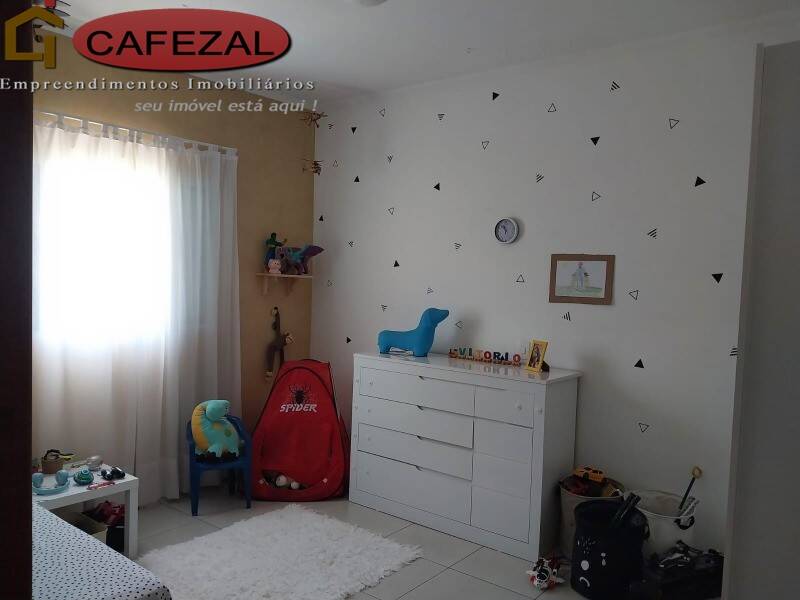 Casa, 3 quartos, 186 m² - Foto 14