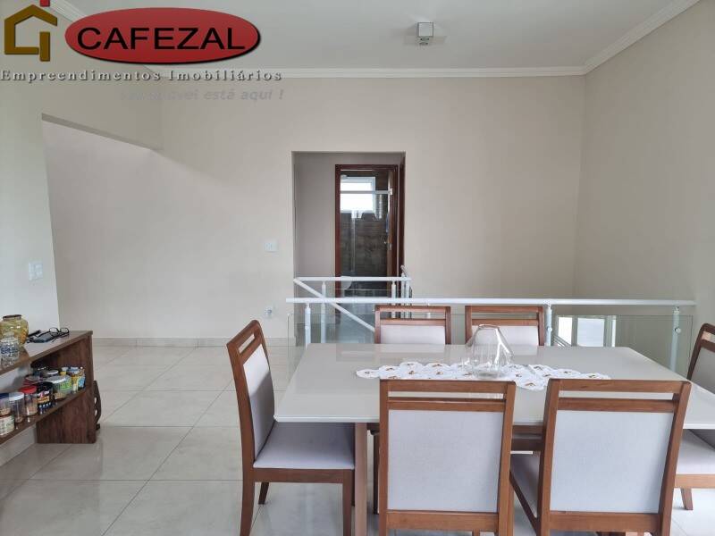 Casa, 3 quartos, 284 m² - Foto 20
