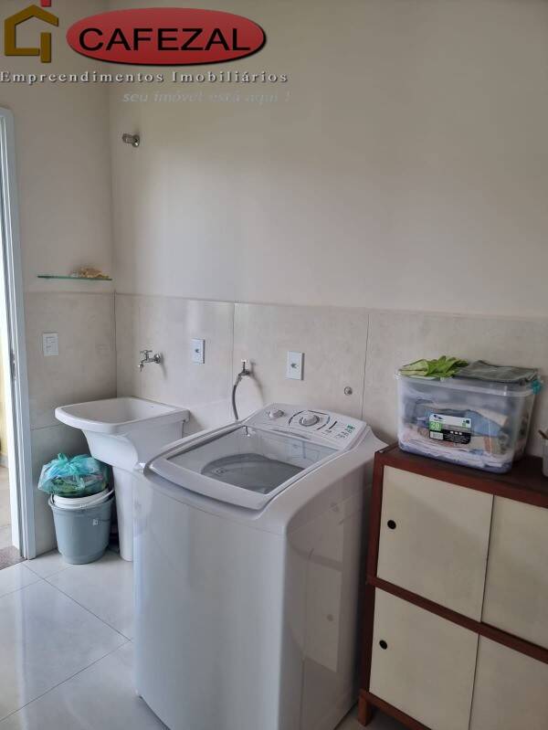 Casa, 3 quartos, 284 m² - Foto 24