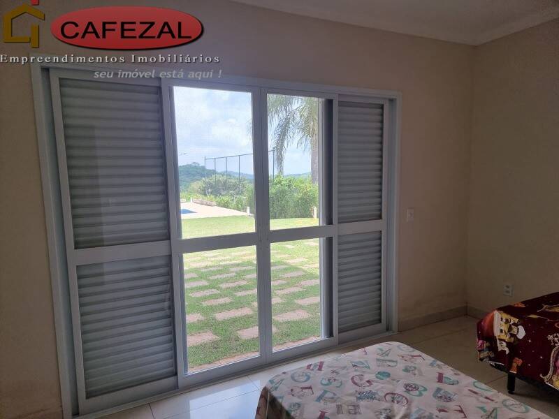 Casa, 3 quartos, 284 m² - Foto 27