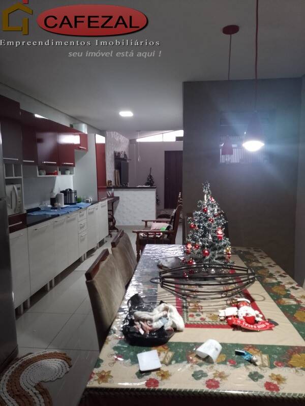 Casa, 2 quartos, 260 m² - Foto 4