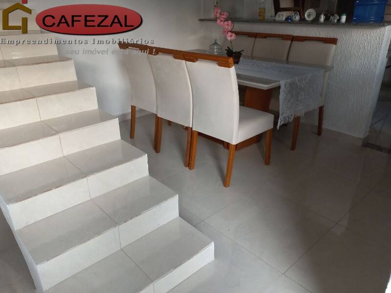 Casa, 2 quartos, 270 m² - Foto 6