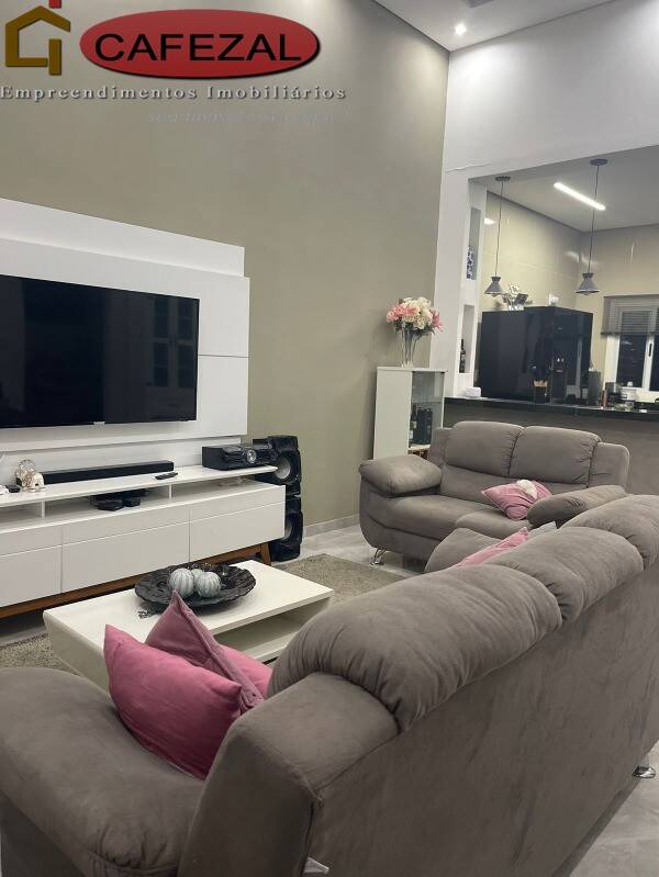 Casa, 3 quartos, 132 m² - Foto 1