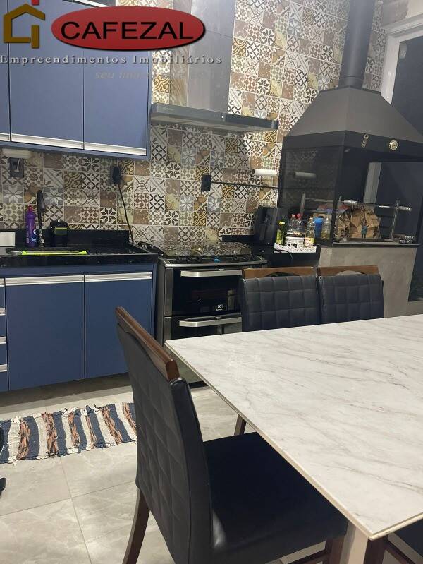 Casa, 3 quartos, 132 m² - Foto 7