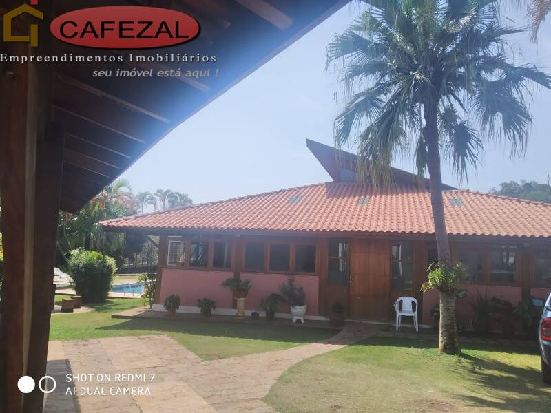 Casa, 4 quartos, 551 m² - Foto 1