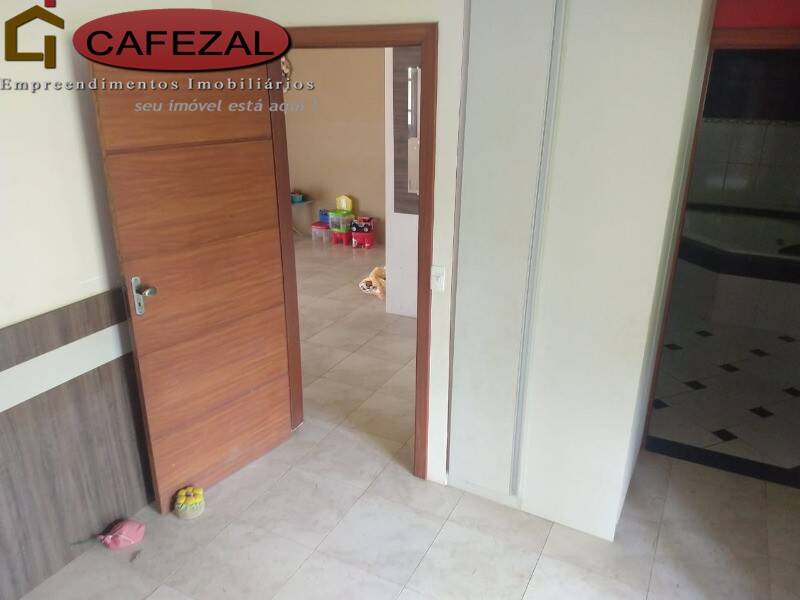 Casa, 3 quartos, 380 m² - Foto 5