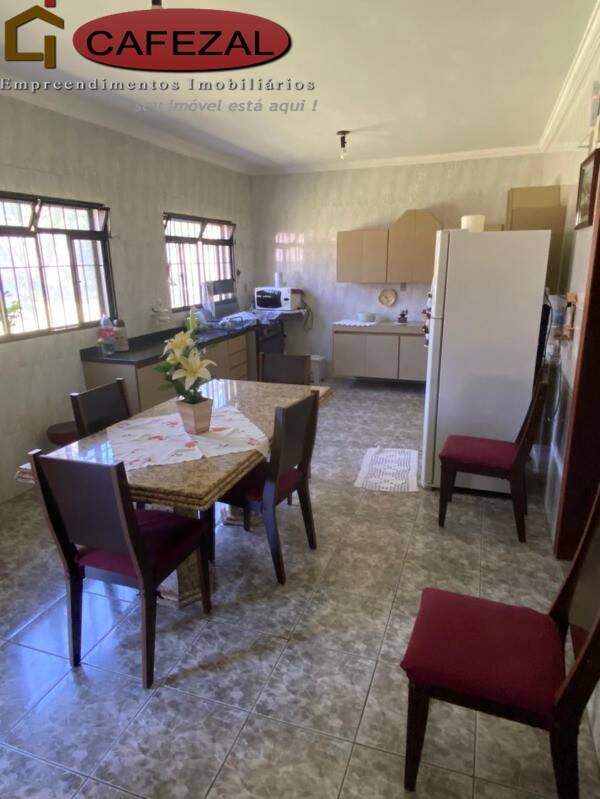 Casa, 8 quartos, 550 m² - Foto 26