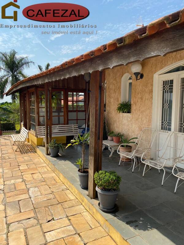 Casa, 3 quartos, 286 m² - Foto 1