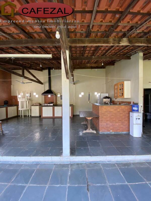 Casa, 3 quartos, 286 m² - Foto 17