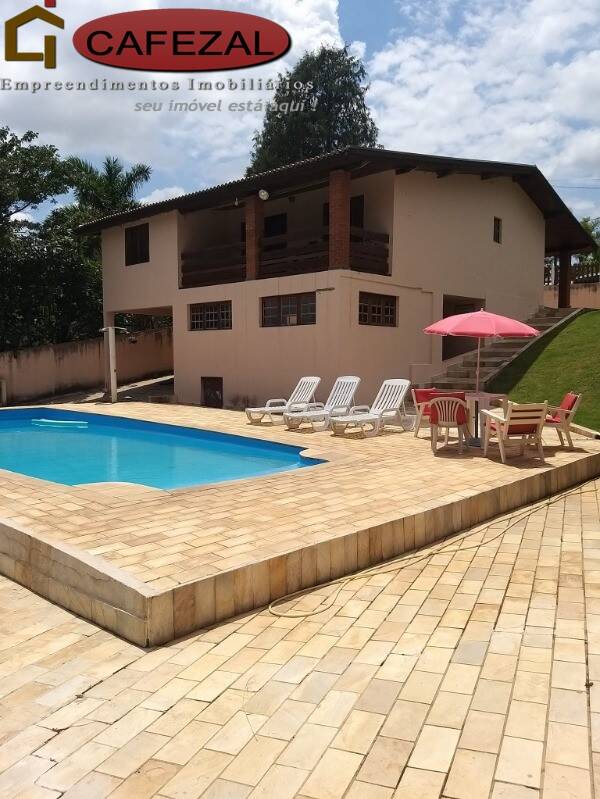Casa, 5 quartos, 322 m² - Foto 1