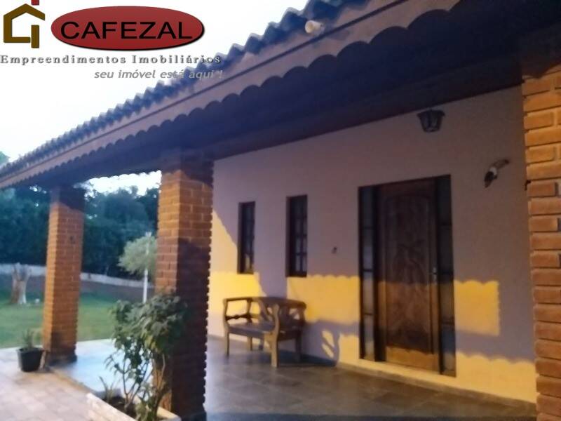 Casa, 5 quartos, 322 m² - Foto 2