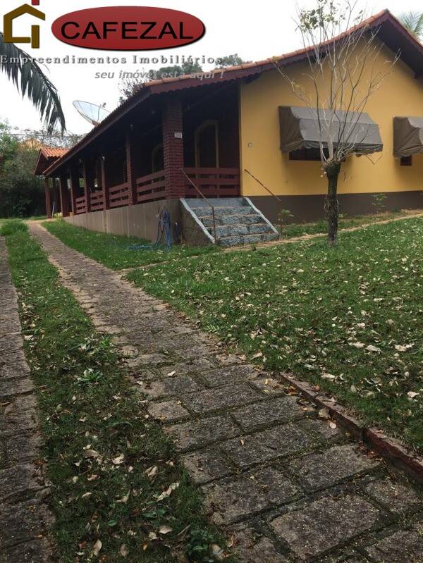 Casa, 3 quartos, 248 m² - Foto 1