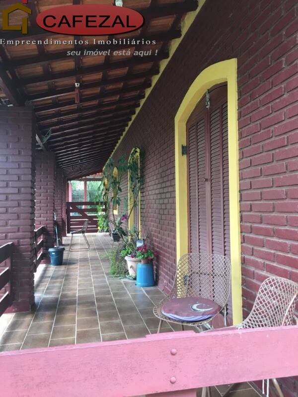 Casa, 3 quartos, 248 m² - Foto 4