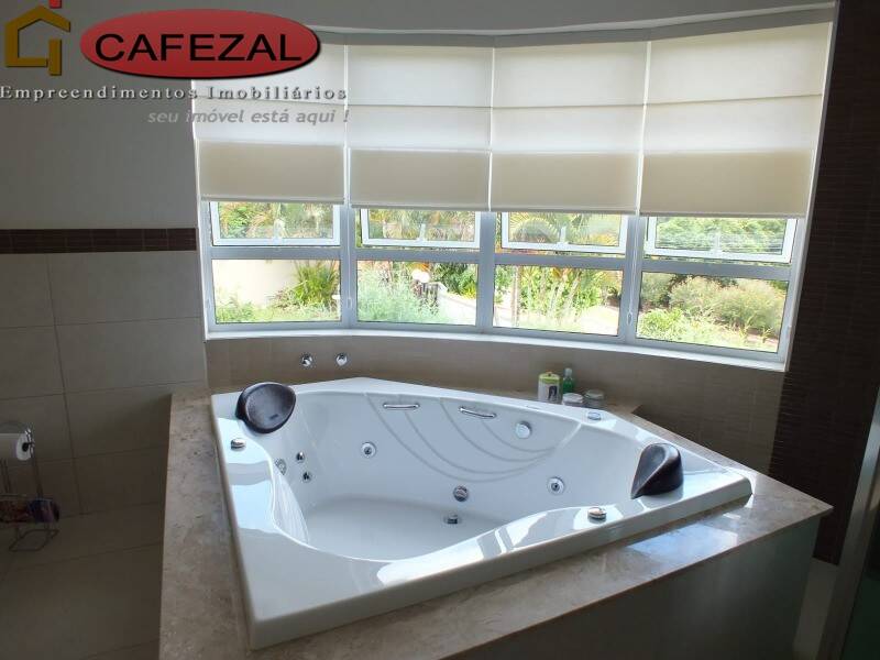 Casa, 4 quartos, 488 m² - Foto 57