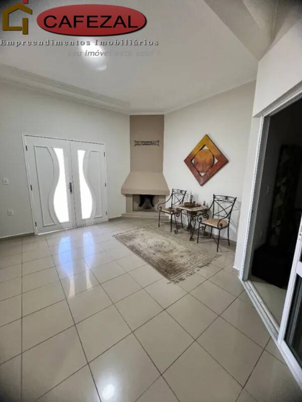 Casa, 4 quartos, 380 m² - Foto 2