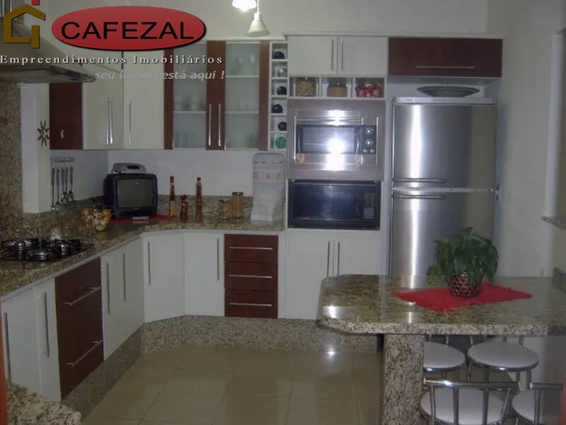 Casa, 4 quartos, 380 m² - Foto 7
