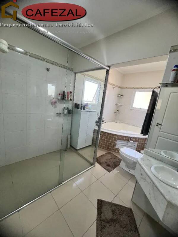 Casa, 4 quartos, 380 m² - Foto 14