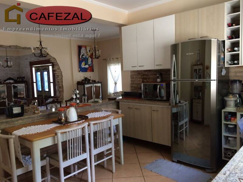 Casa, 3 quartos, 400 m² - Foto 3