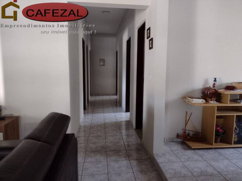 Casa, 4 quartos, 220 m² - Foto 17