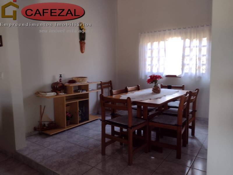 Casa, 4 quartos, 220 m² - Foto 18