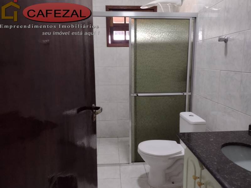 Casa, 4 quartos, 220 m² - Foto 27