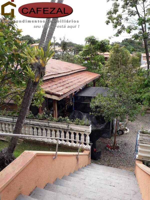 Casa, 4 quartos, 325 m² - Foto 8