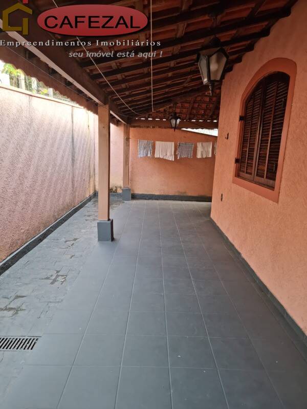 Casa, 4 quartos, 325 m² - Foto 13