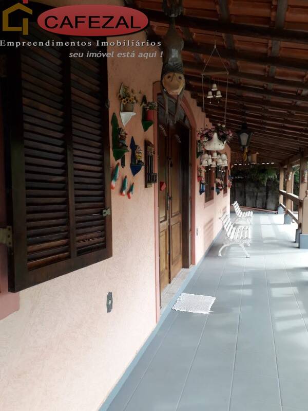 Casa, 4 quartos, 325 m² - Foto 19