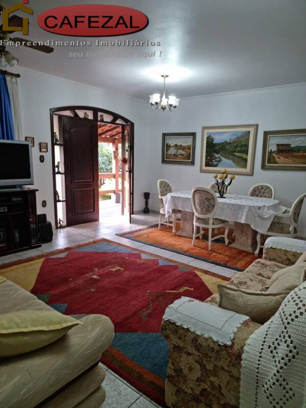 Casa, 4 quartos, 325 m² - Foto 22