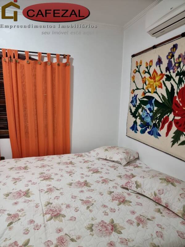 Casa, 4 quartos, 325 m² - Foto 40