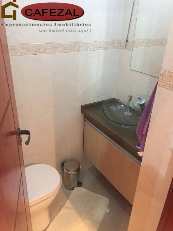 Casa, 3 quartos, 248 m² - Foto 9