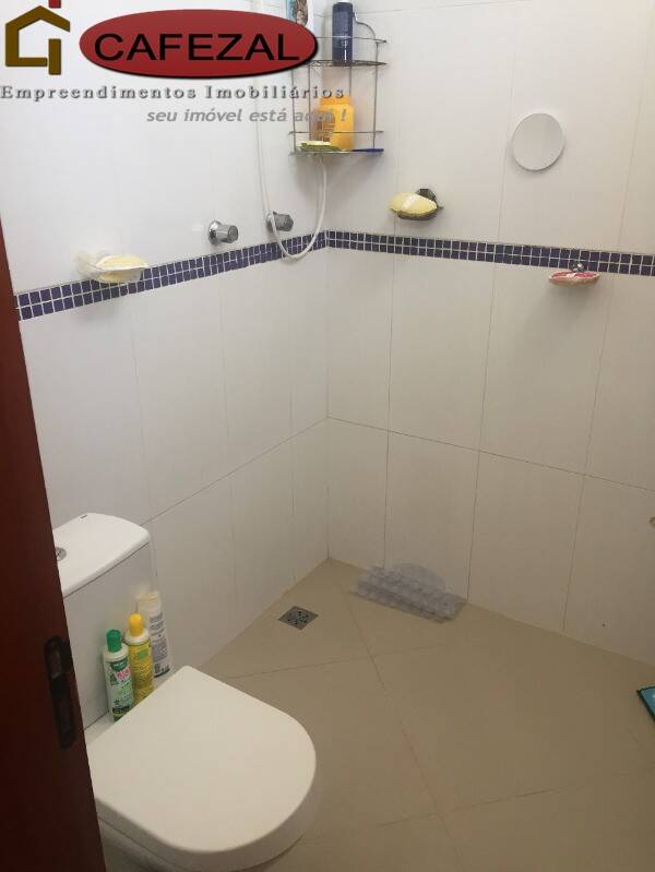 Casa, 3 quartos, 248 m² - Foto 16