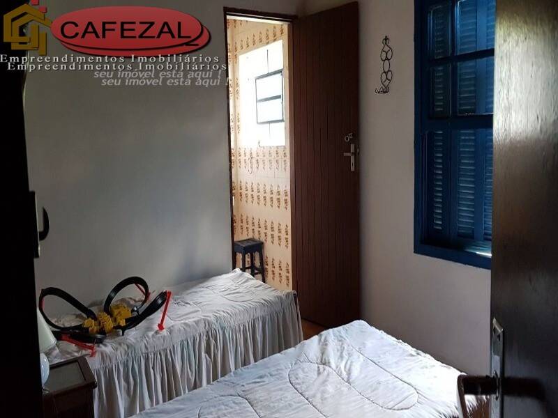 Casa, 3 quartos, 329 m² - Foto 22
