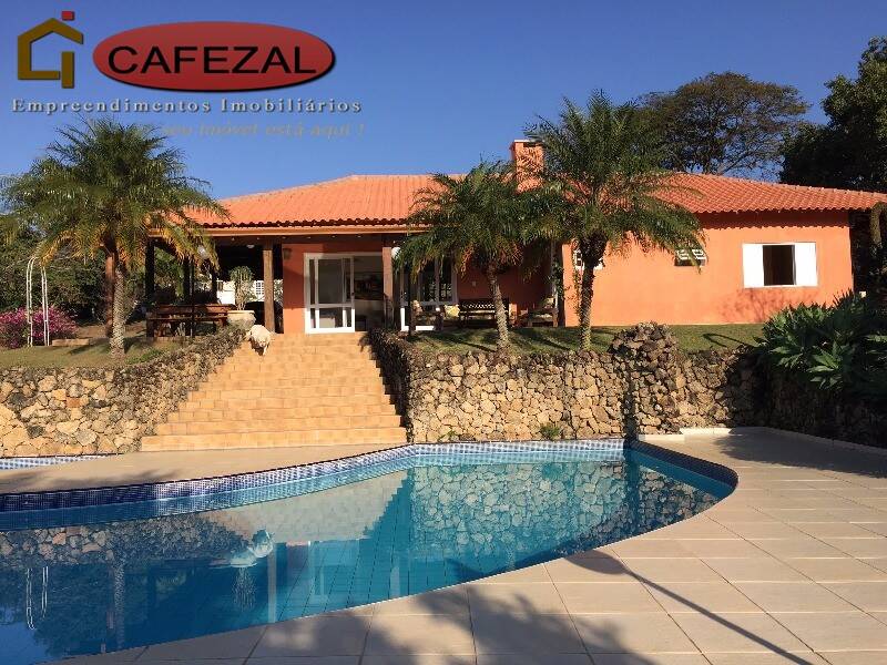 Casa, 3 quartos, 426 m² - Foto 1