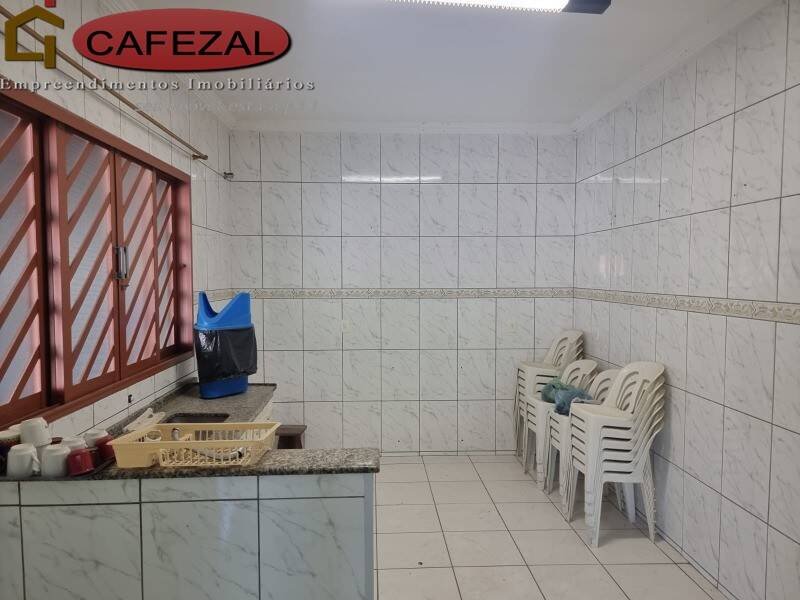 Casa, 3 quartos, 315 m² - Foto 11