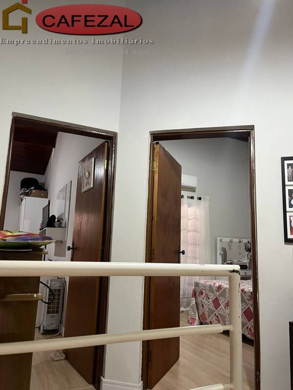 Casa, 2 quartos, 337 m² - Foto 17